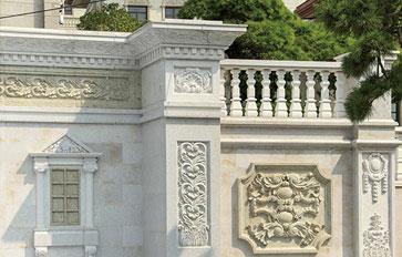 如(rú)何對(duì)雕塑藝術(shù)品進行(xíng)清潔與保養